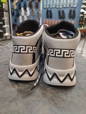 AIR JORDAN GRAY
