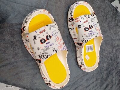 FLIP FLOP