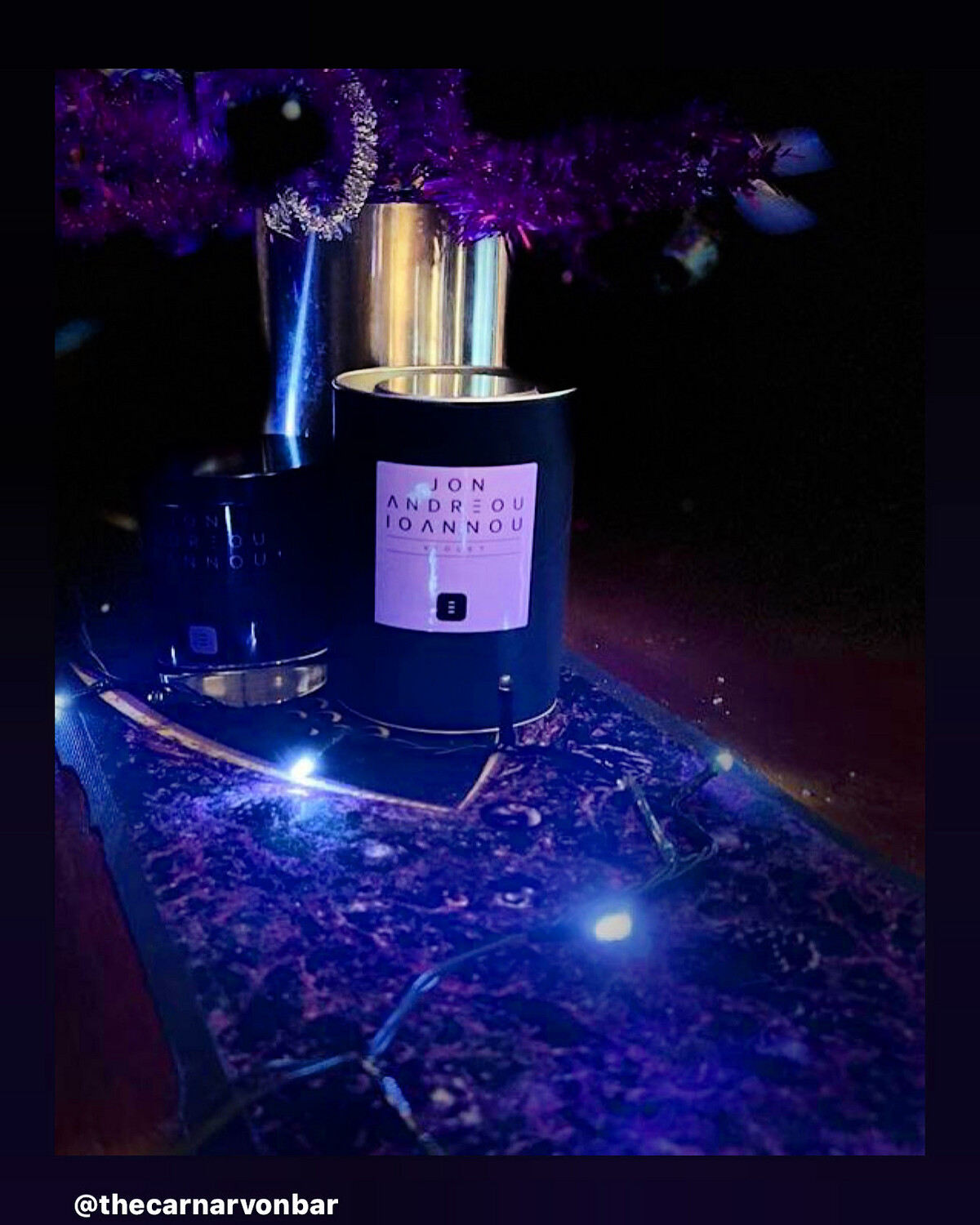 VIOLET/FRAGRANCED CANDLE
