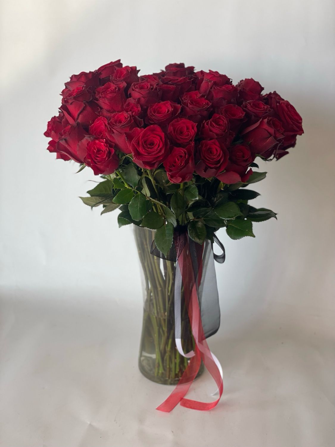 50 Red Roses In A Vase, Finished With Ribbon 50 Red Roses In A Vase, Finished With Ribbon