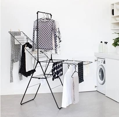 SECHOIR HANON 25M + PORTANT NOIR
BRABANTIA