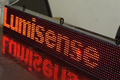 LED SCRAWLING DISPLAY