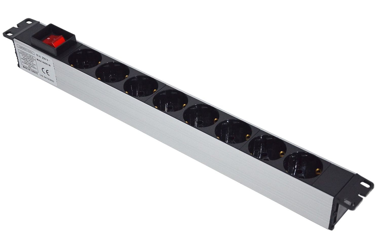 ACCESSOIRE 8XDIN49440 BANDEAU D'ALIMENTATION 19" 1U BOITIER EN ALUMINIUM 16A ALLUME/ETEINT COMMUTE 4000 WATT 250V AC 3X1.5MM2 1 8M CABLE DIN 49441 FICHE HOMOLOGATION CE - LANDE