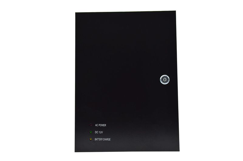 COFFRET D'ALIMENTATION 18 SORTIES 12V 20A AVEC SUPPORT BATTERIE 12V 7A