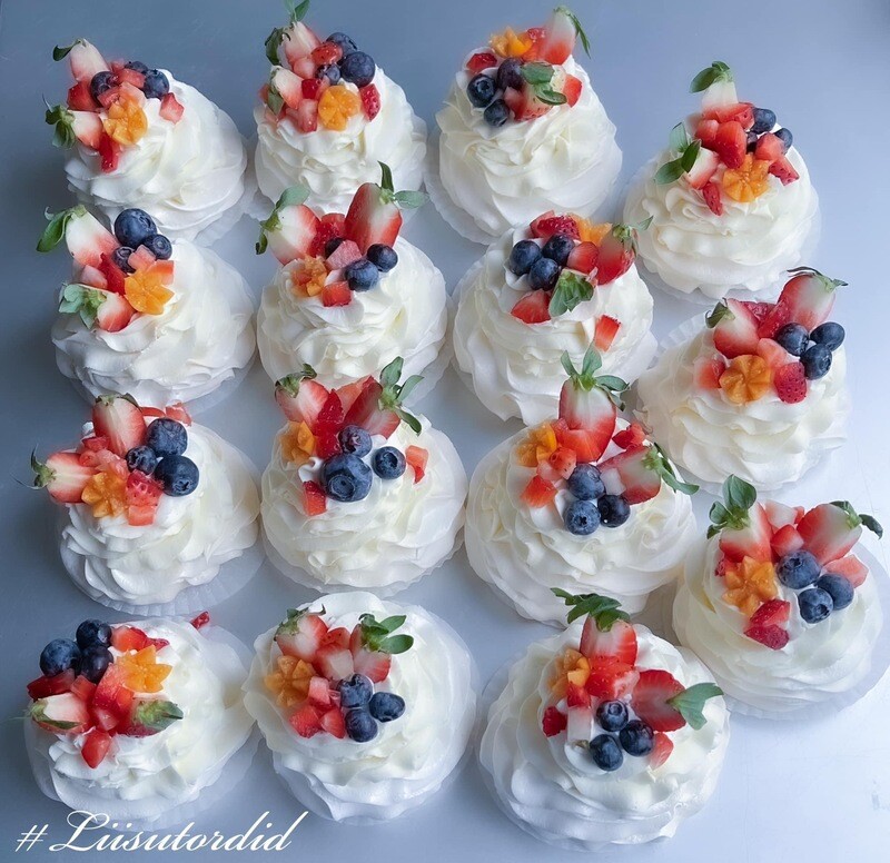 Pavlova minikoogid