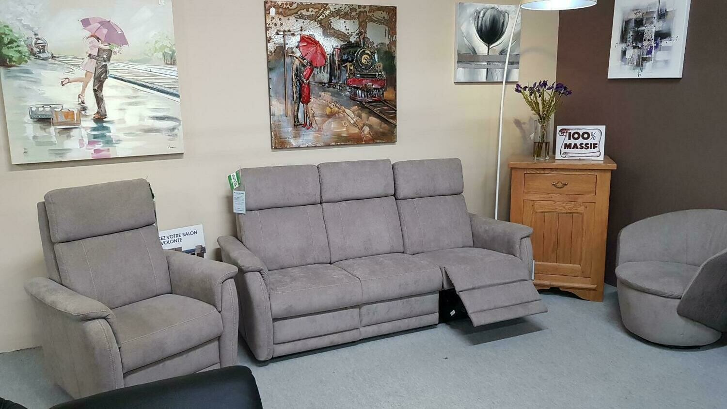 Canapé relax électrique et son fauteuil fixe