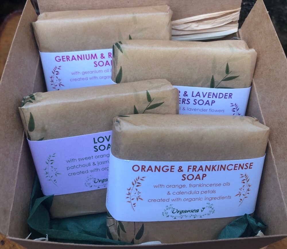 Organic Aromatherapy Soap Gift Box - 90g - Two