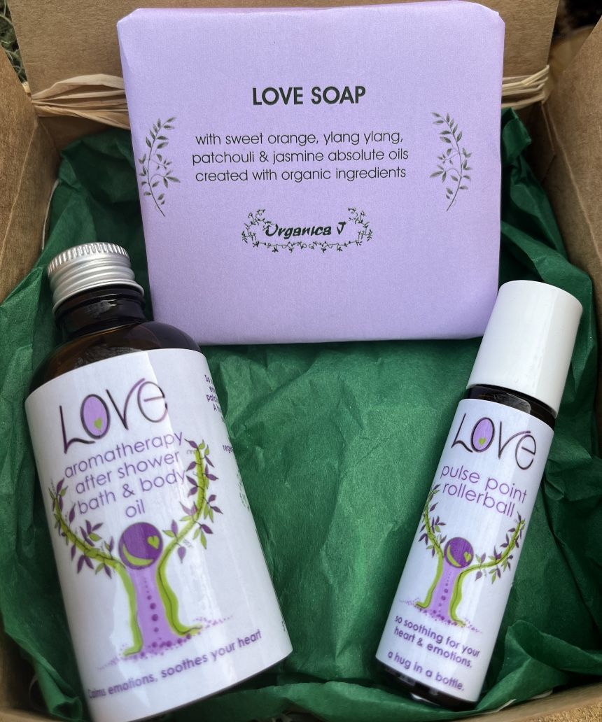 Love Organic Aromatherapy Gift Box - I Am So Calm