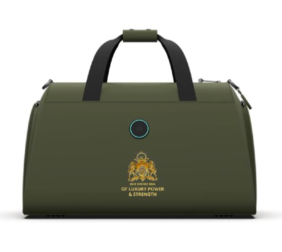 Le Olive Éclat | Part of the Olivia Smart Sports Bag Collection.