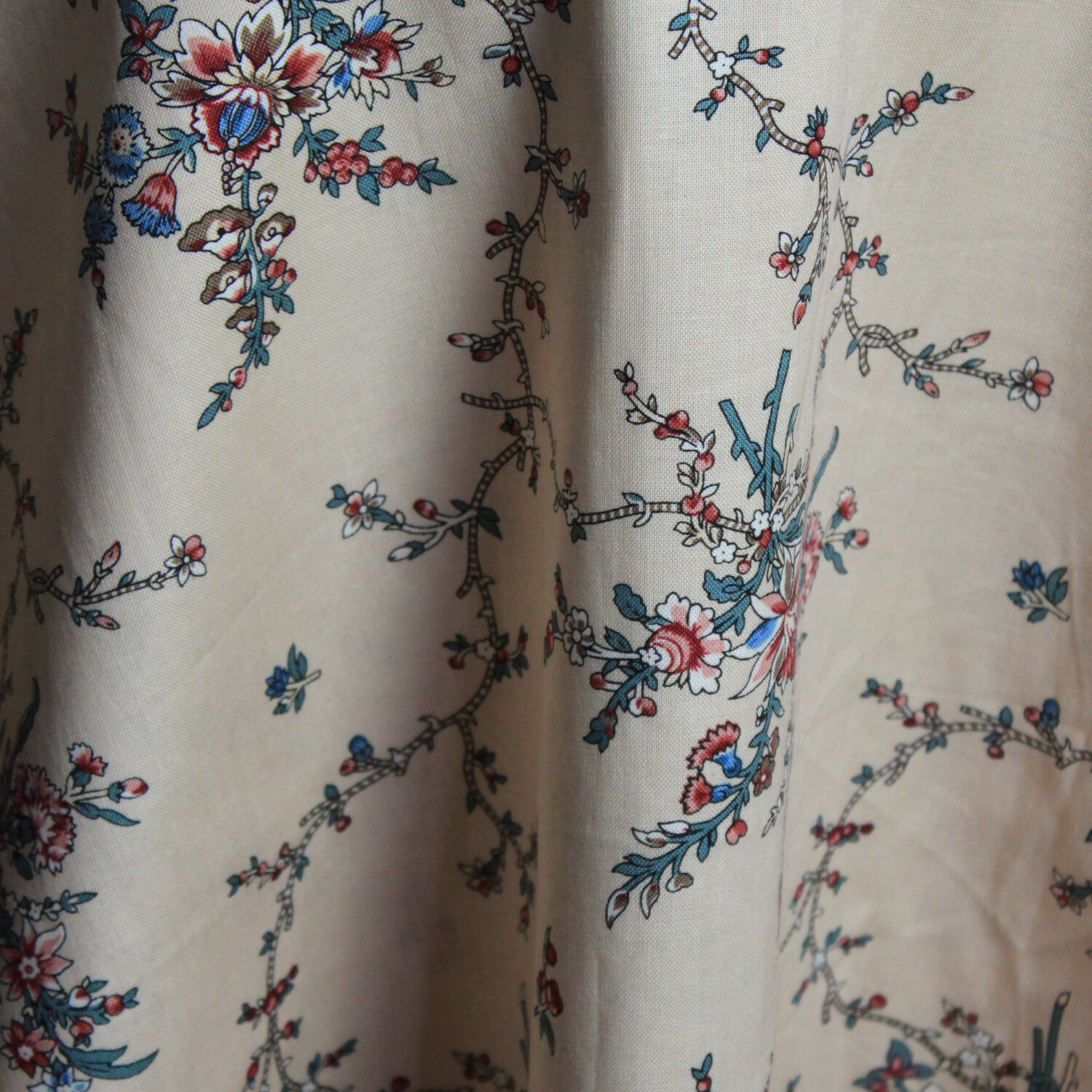 Dutch Heritage - Chintz - C. Chaumont - Red