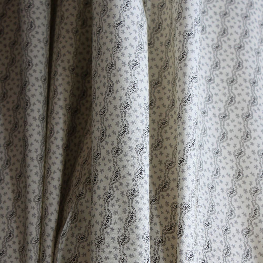 Dutch Heritage - Chintz - Apsley H​. - Beige