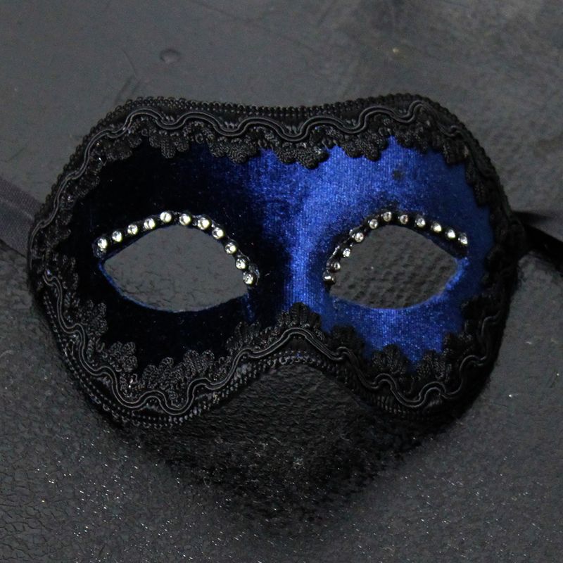 Donna-veluto blu di cartapesta per ballo