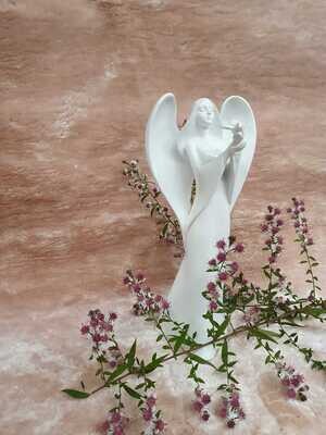 Engel mit Friedenstaube ausverkauft