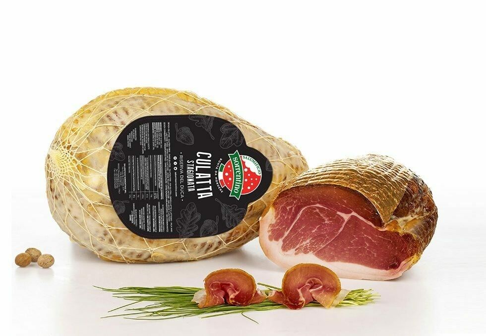 CULATTA STAGIONATA AVEC COUENNE (+/-5kg)