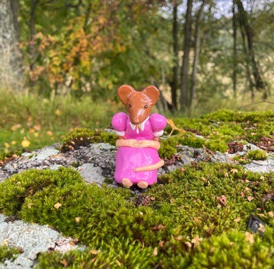 Angry Duck Dressrat Resin Figure Toy