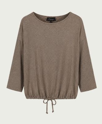 E4 26-050 Top Britt