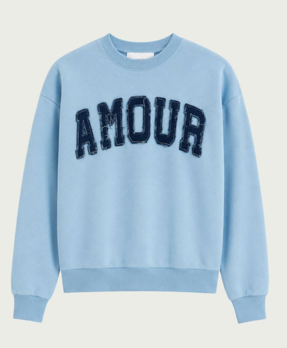 SN4 26-019 Sweater Amore