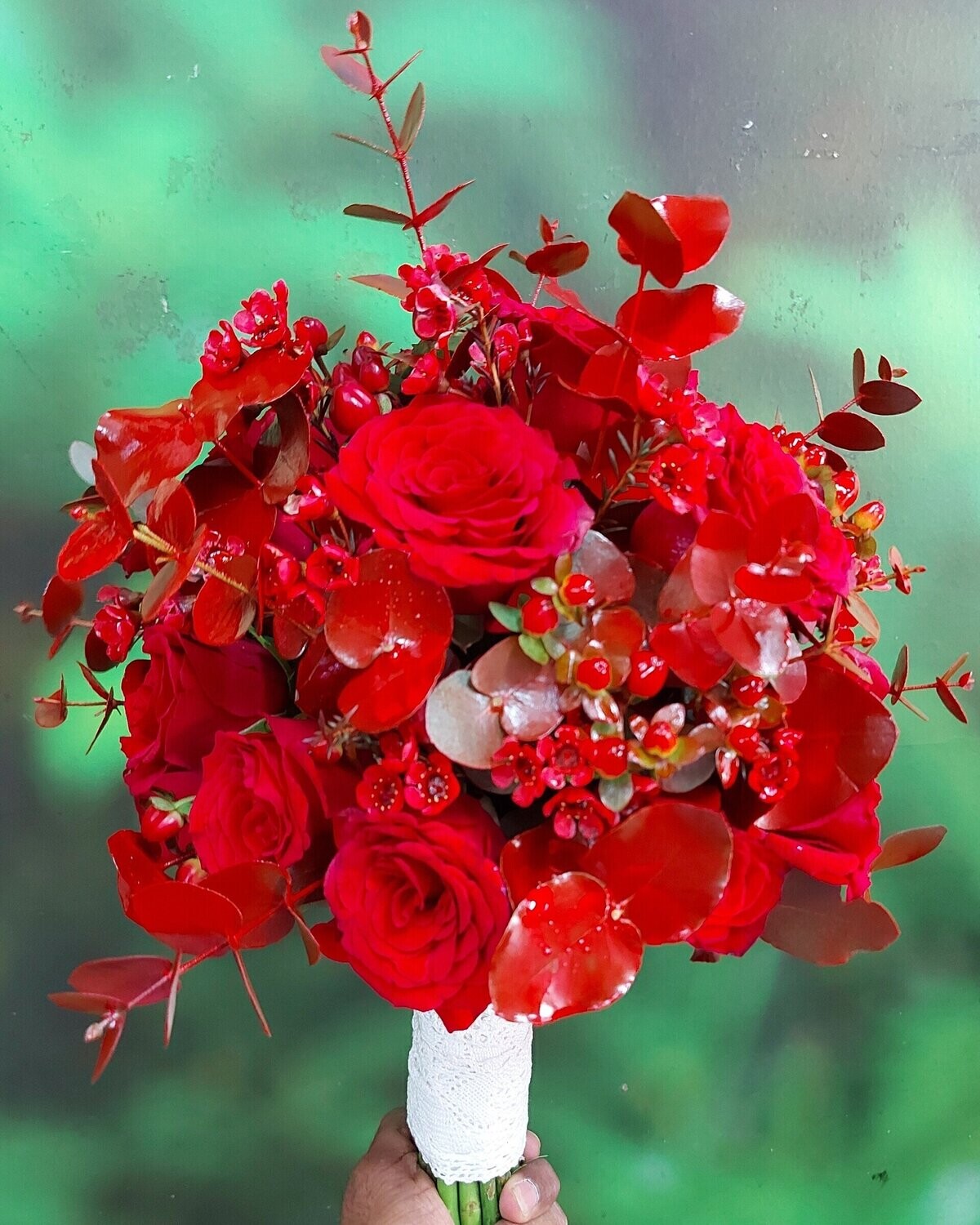 Luxurious Red Bridal Bouquet