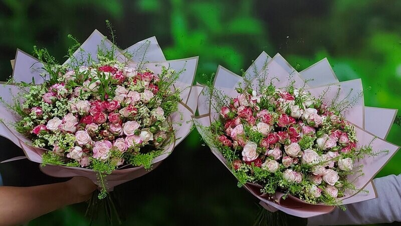 Paired Hand Bouquets
