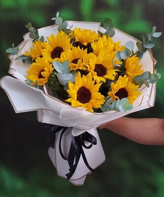 Sunshine Themed Flower Bouquet