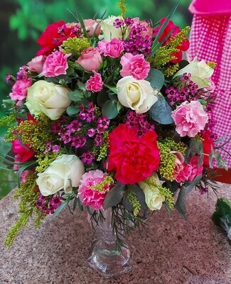 Wonderful Flowers Arranged In  Vase