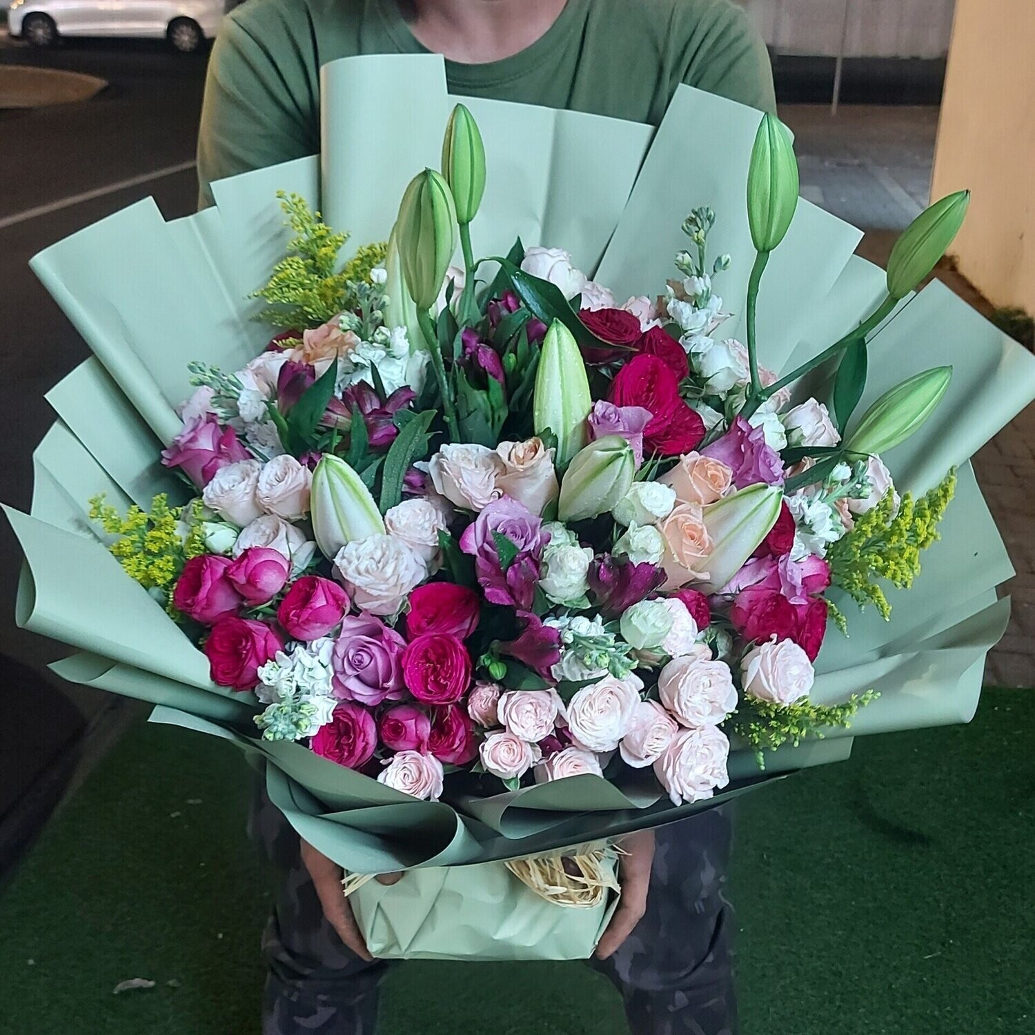 Mixed Flowers Hand Bouquet