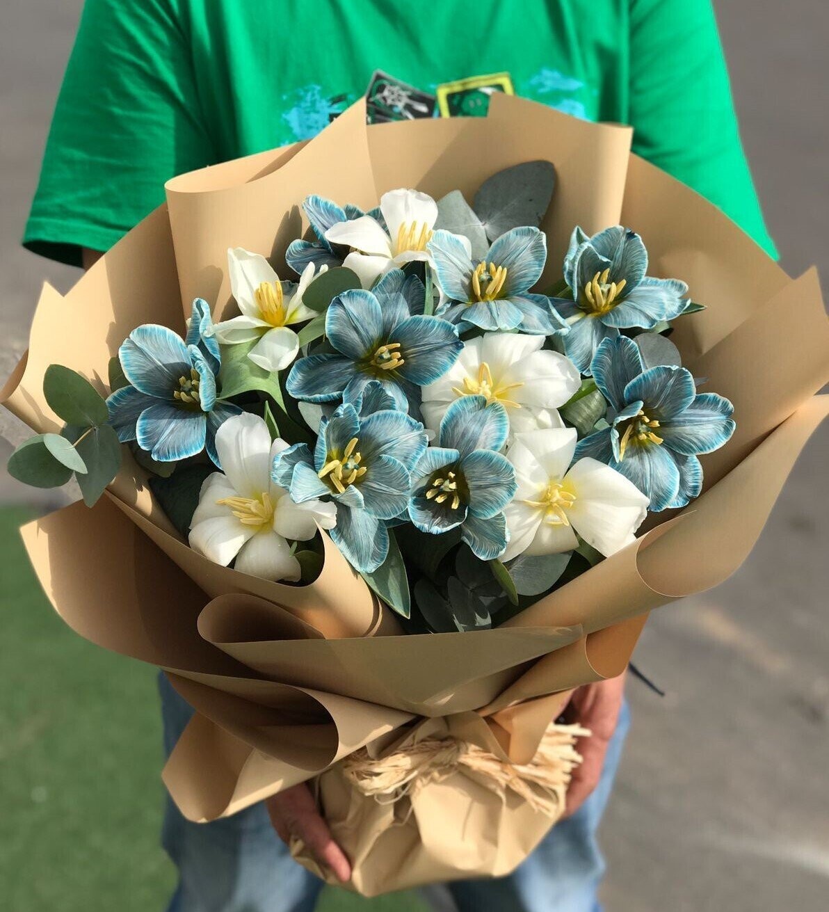 Cheerful Tulip Flowers Bouquet