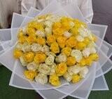 Regal White&Yellow Roses Hand Bouquet