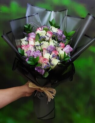 Perfect Mixed Rose Bouquet