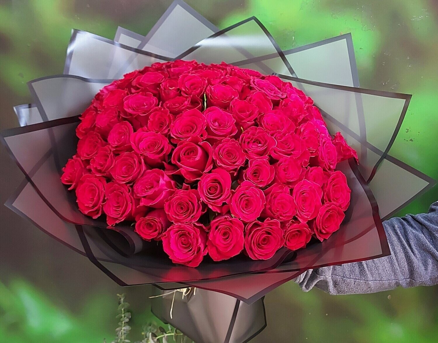 Modern Romance Red Rose Bouquet