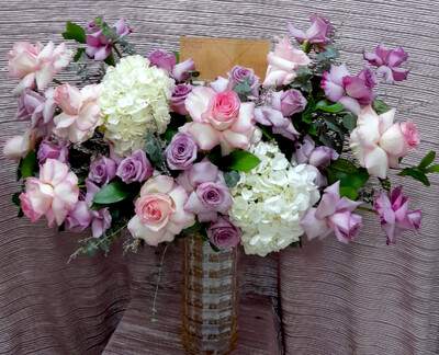 Dreamy Cloud Glass Arrangement