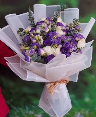 Breezy Floral Lisianthus Bouquet