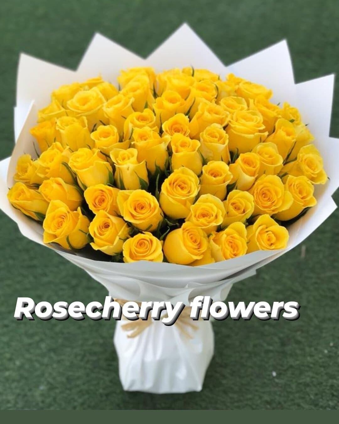 Sleek Yellow Rose Bouquet