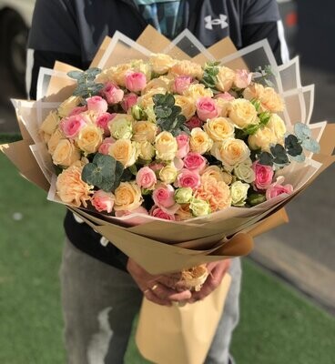 Peach&Pink Flowers Bouquet