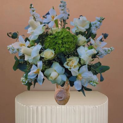 Mesmerizing Flowers In Vase