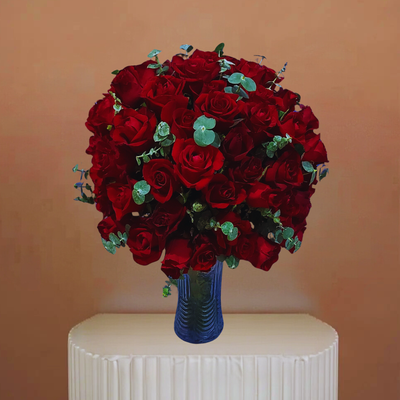 Modern Red Roses In Vase