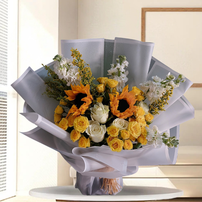 Regal Sunflower In Bouquet