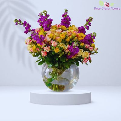 Affectionate Flowers In Vase