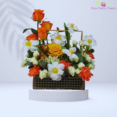 Affairs Of Heart Flower Arrangement
