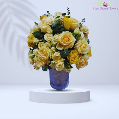 Delicate Flowers In Vase Delicate Flowers In Vase