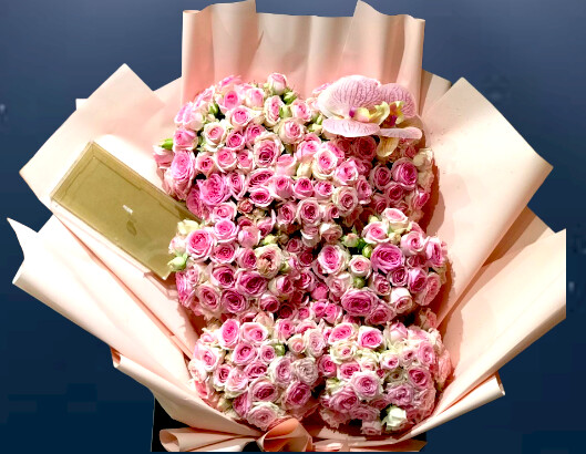 Beautiful Baby Roses Bouquet Beautiful Baby Roses Bouquet
