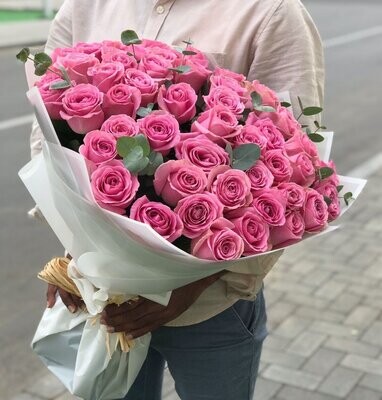 Pusha Roses with Eucalyptus Bouquet