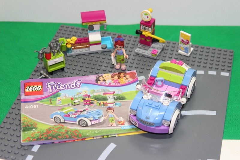 LEGO® Friends 41091 „Mias Sportflitzer“ LEGO® Friends 41091 „Mias Sportflitzer“
