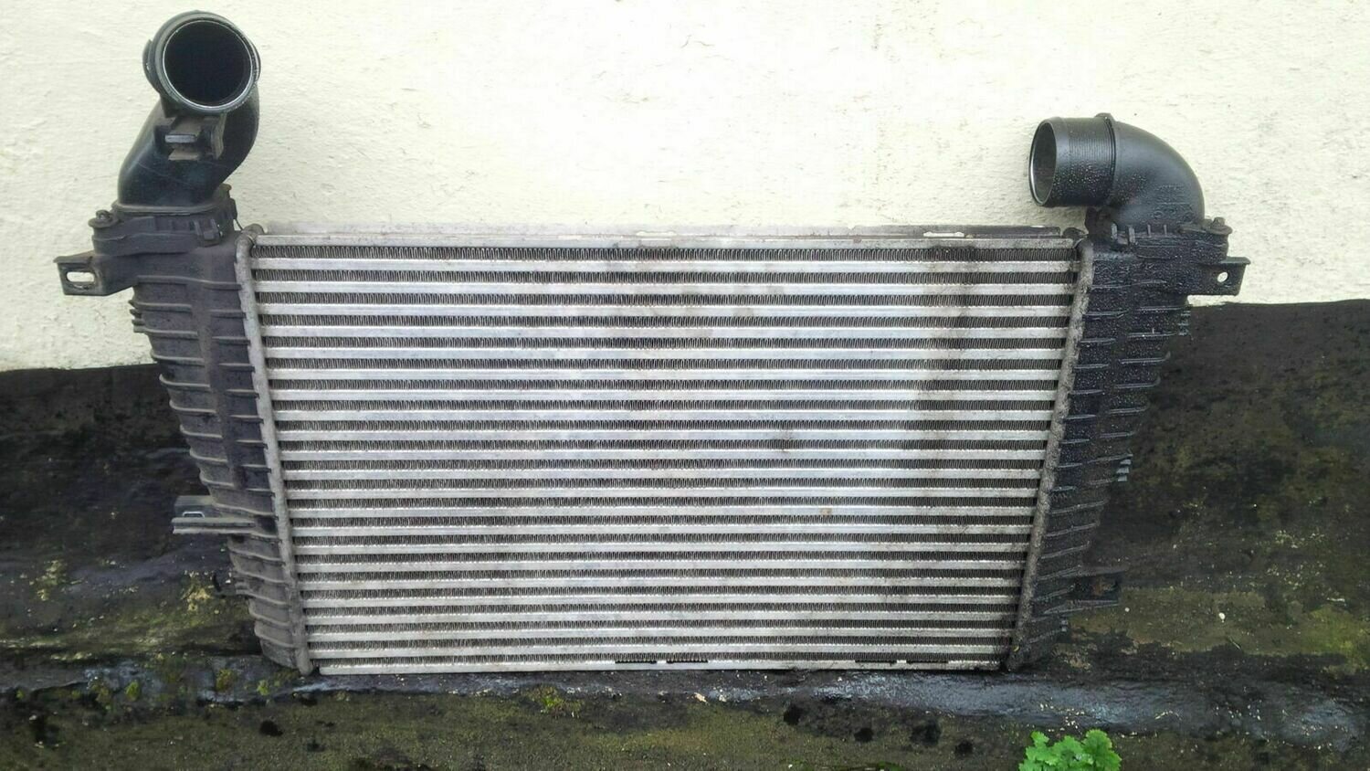 Intercooler Radiator 1.9 CDTI Z19DT Zafira B 2005-2014 GM 13171435 or 52407504