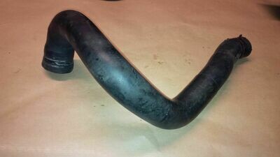 Radiator Hose Top Upper Omega B 2.5 2.6 3.0 3.2 V6 Vauxhall Opel 90572935