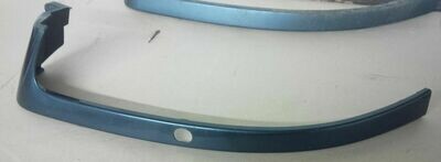 FRONT LIGHT TRIM LH Black Omega B GM 90460437