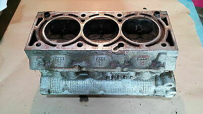 CYLINDER HEAD with valves X30XE 3.0 V6 Omega B Vectra Right GM 90542772