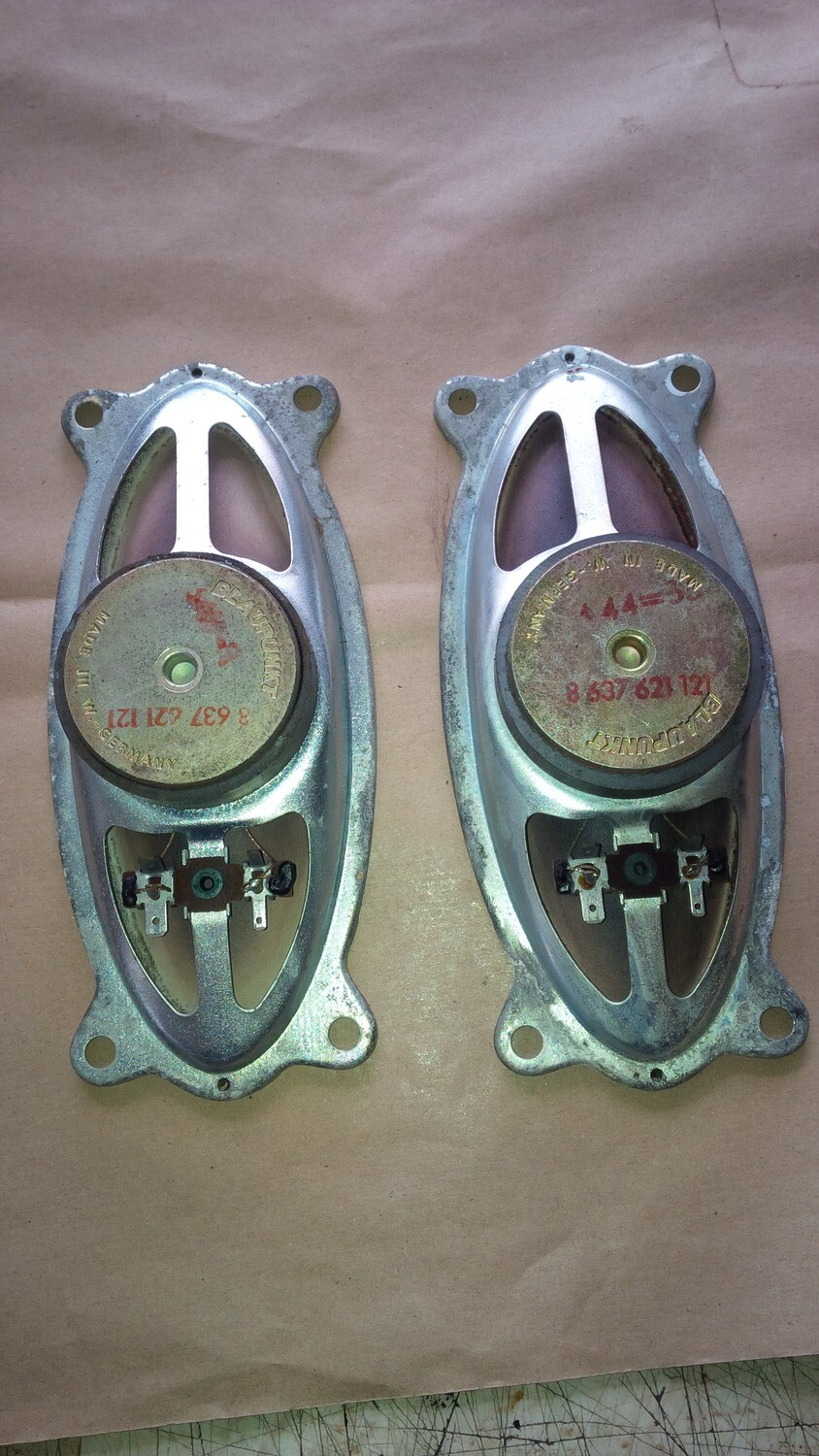Speakers rear for Opel Monza, Vauxhall Royale Coupe (pair)