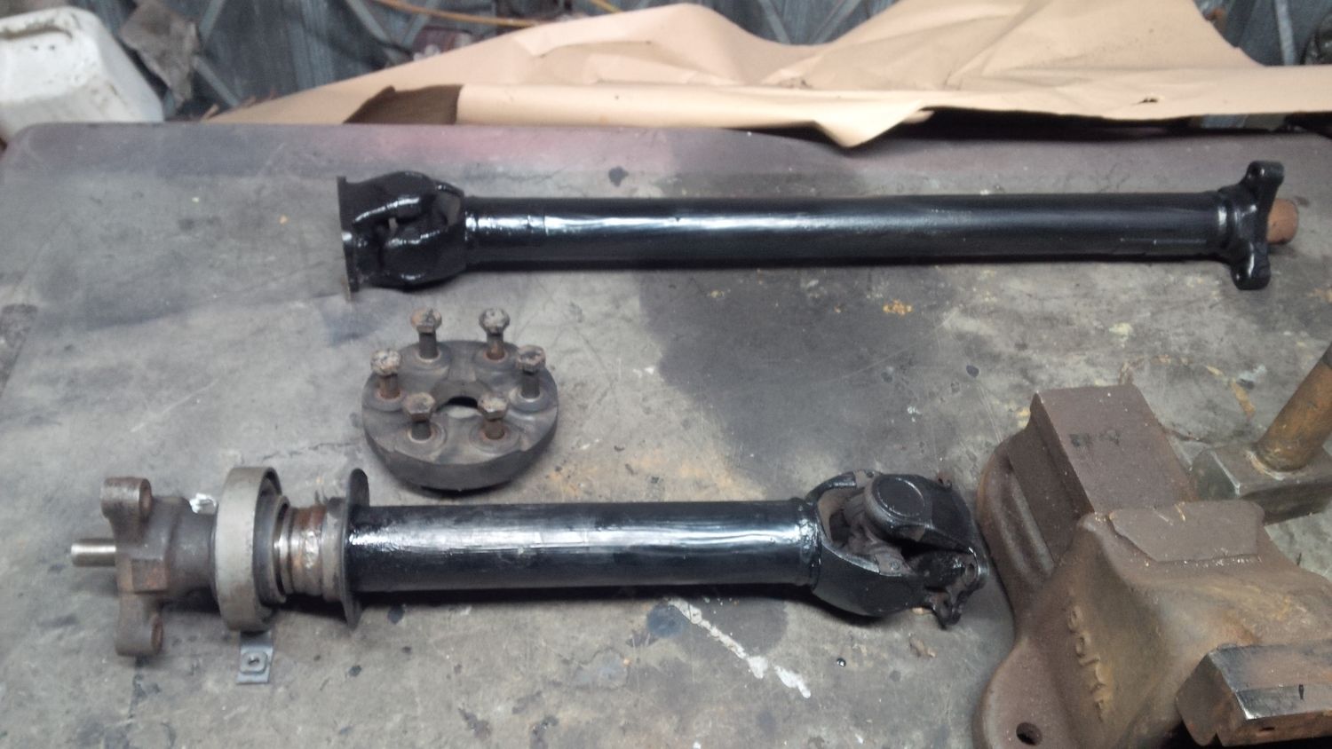 Propshaft for Monza 4-spd auto with new centre bearing