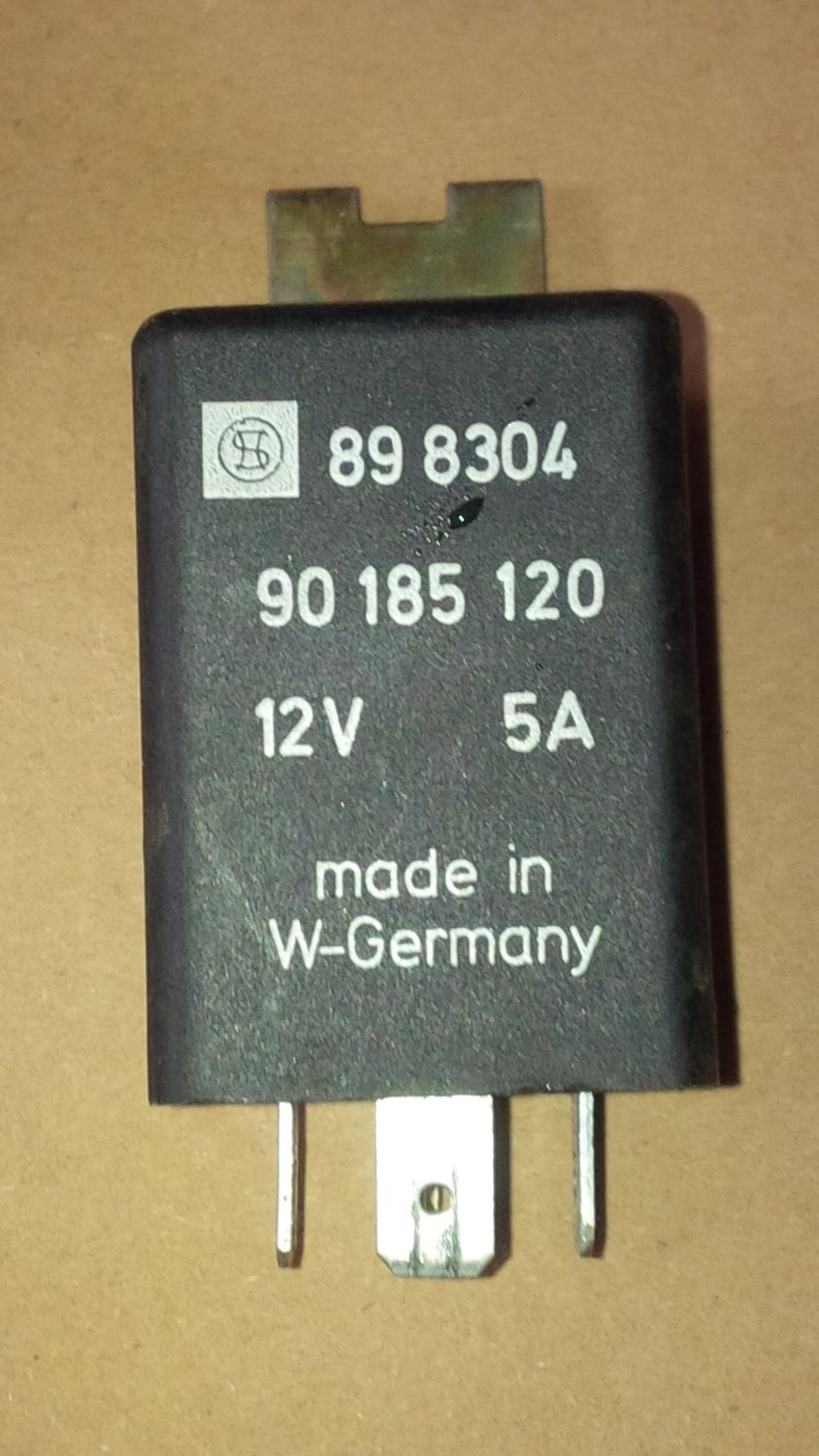 RELAY HEATED MIRROR Monza Senator A Senator B Astra F Carlton 90185120   Omega A